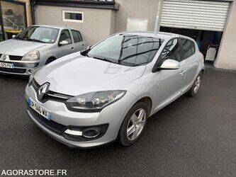 2015-renault-megane-1413206-45303757
