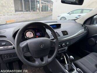 2015-renault-megane-1413206-45303768