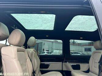 2019-mercedes-benz-classe-v-45303877