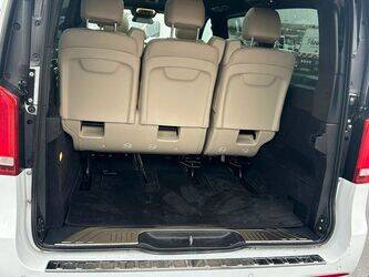 2019-mercedes-benz-classe-v-45303886