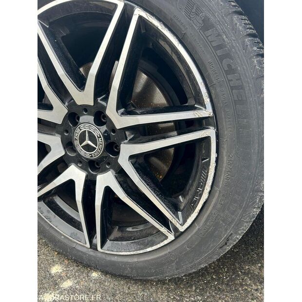 2019 مرسيدس بنز CLASSE V-45303891