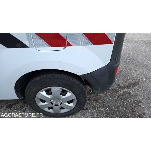 2021 Renault Kangoo-45303922