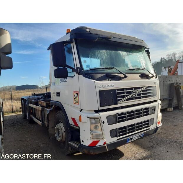 2008 فولفو FM-45303935