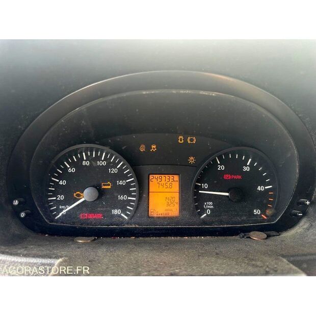 2016 Mercedes-Benz SPRINTER-45303989