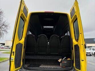 2019-mercedes-benz-sprinter-1413226-45304052