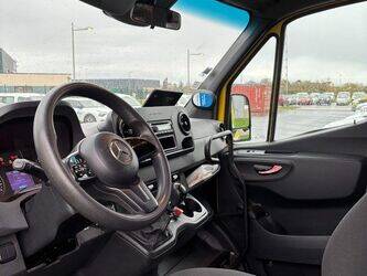 2019-mercedes-benz-sprinter-1413226-45304055