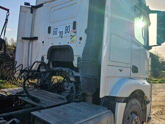 2016-mercedes-benz-actros-1413228-45304079