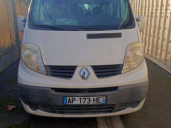2010-renault-trafic-1412658-45304184