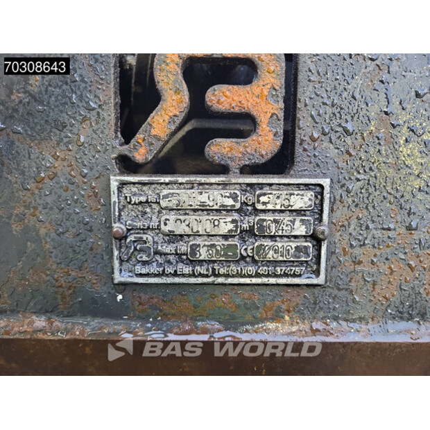 2010 فولفو FM 370-45304570