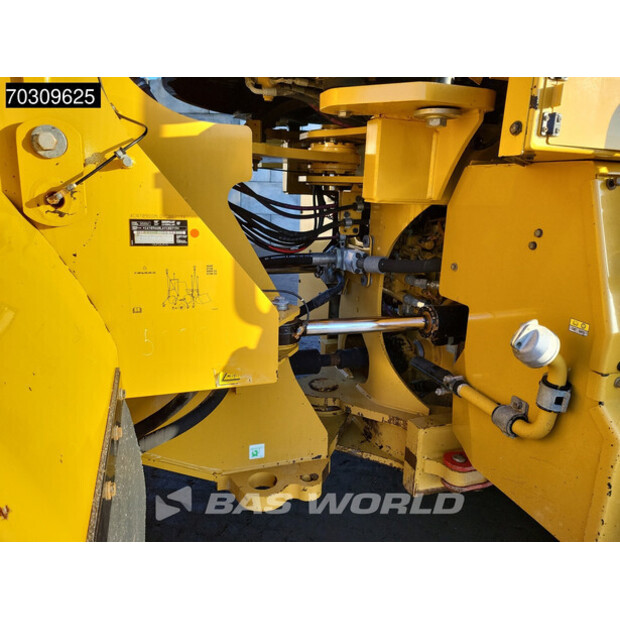 2015 Caterpillar 966M-45304645