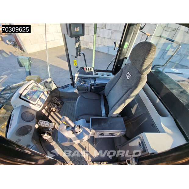 2015 Caterpillar 966M-45304652