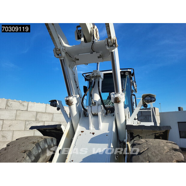 2017 Caterpillar 966M-45304674