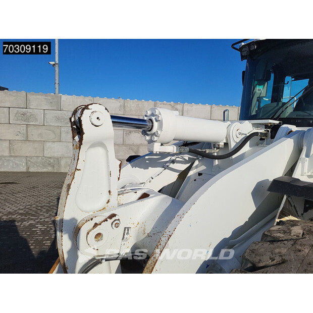 2017 Caterpillar 966M-45304676