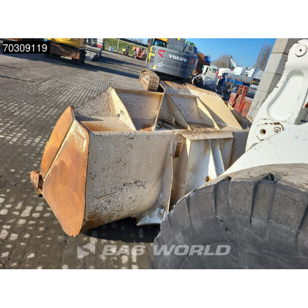 2017 Caterpillar 966M-45304677