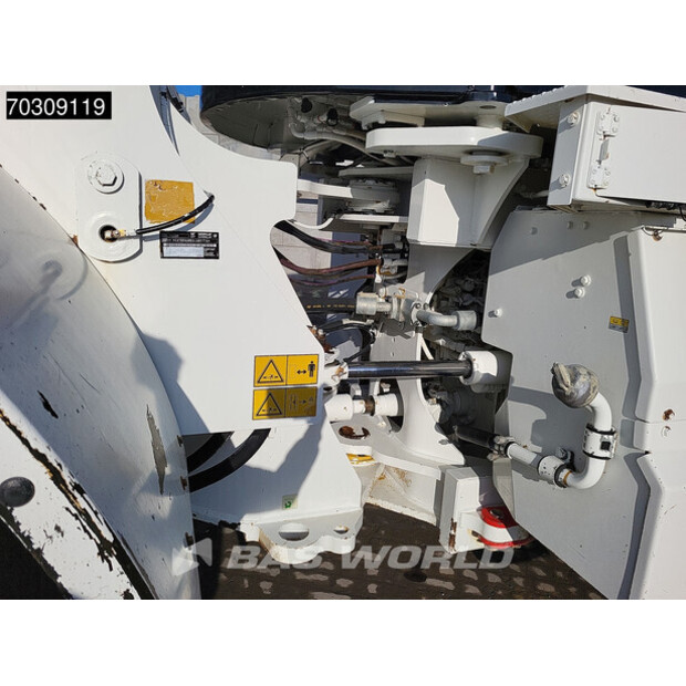 2017 Caterpillar 966M-45304690