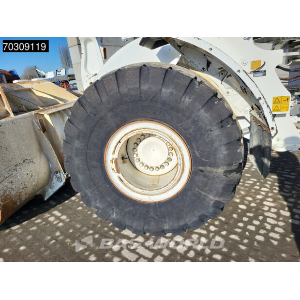 2017 Caterpillar 966M-45304692