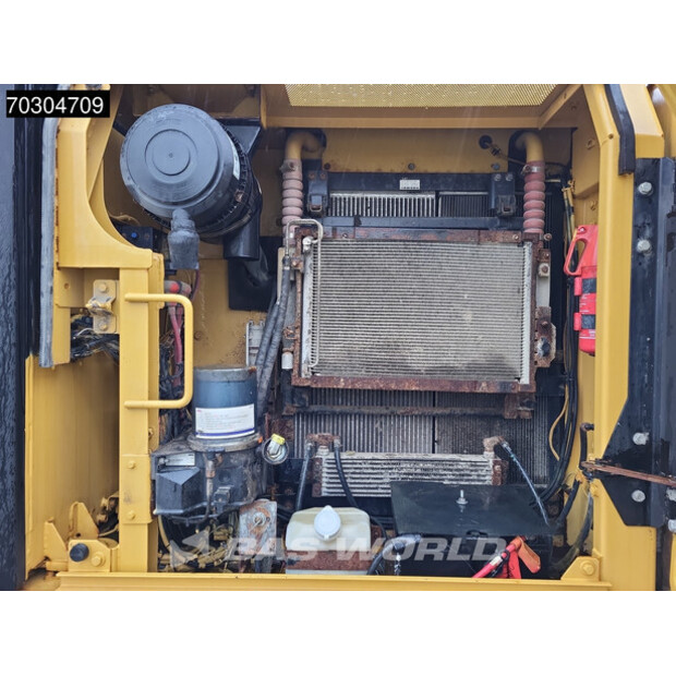 2015 Caterpillar 318EL-45305550