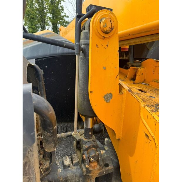 2013 جيه سي بي 535-140-45305669