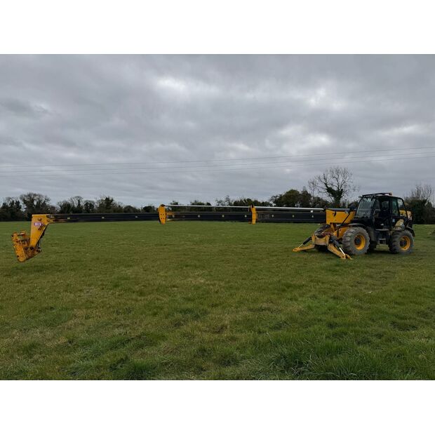 2013 JCB 540-170-45305672