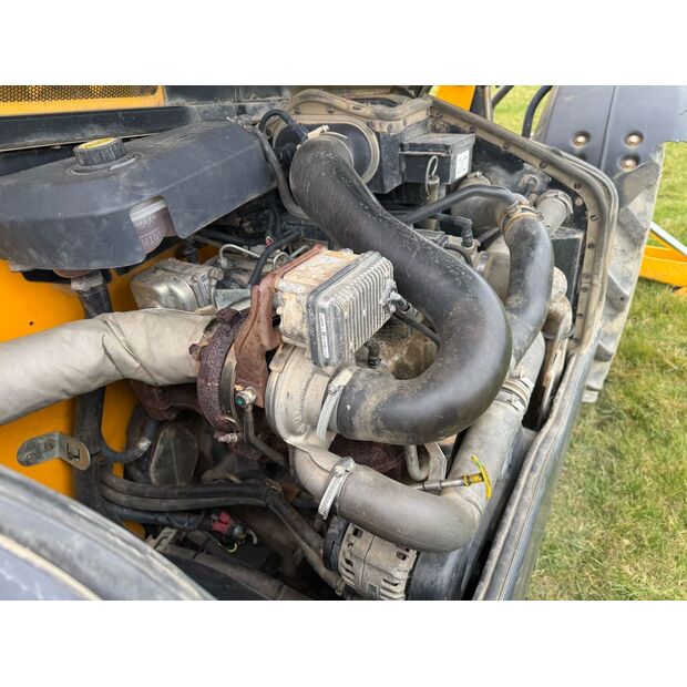 2013 JCB 540-170-45305676