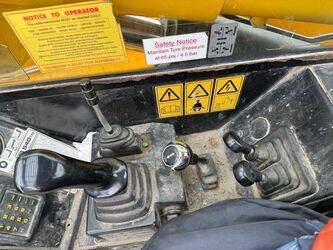 2013-jcb-540-170-1413263-45305681