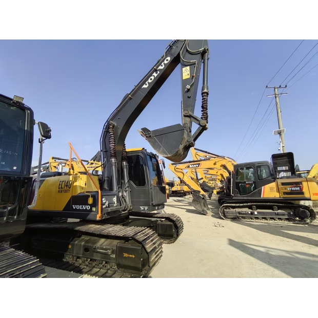 2024 فولفو EC140-45305994