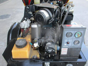 2011-kaeser-m-20-45306361