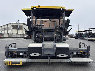 2015-vogele-super-1800-3i-1413279-45306370