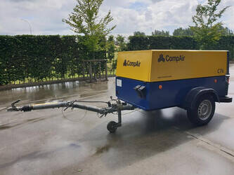 2011-compair-c76-45306800