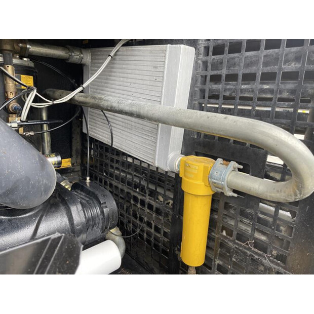 ٢٠١٣ كيزر M 100 - N-45307051