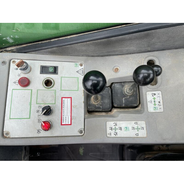 2008 ميرلو P38.14-45307649