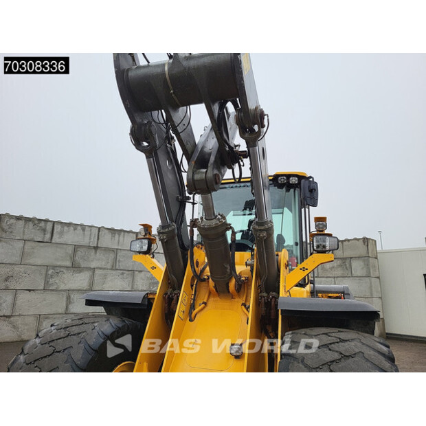 2020 فولفو L120H-45308039