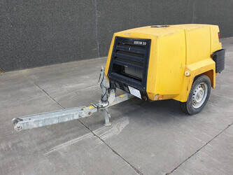 2011-kaeser-m-30-950422-45309085