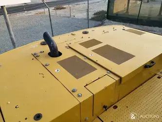 2021-caterpillar-320-1396069-45309284