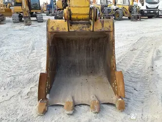 2021-caterpillar-320-1396069-45309472