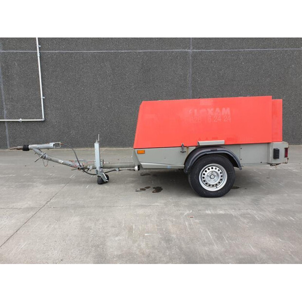 2011 Kaeser M 52 - N-45309537