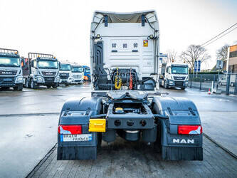 2018-man-tgx-18-500-1413307-45310347