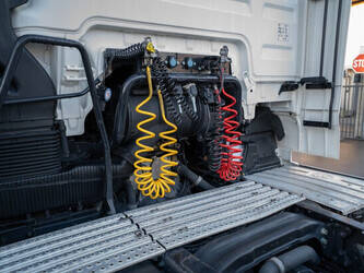 2018-man-tgx-18-500-1413307-45310350