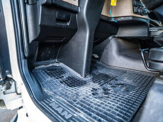 2018-man-tgx-18-500-1413307-45310351