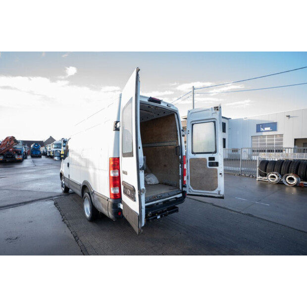2011 Iveco Daily 35C11-45310371
