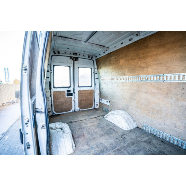 2011 Iveco Daily 35C11-45310376