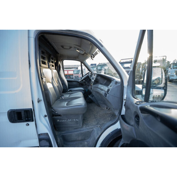 2011 Iveco Daily 35C11-45310381