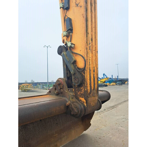 2016 هيونداي HX520L-45310392