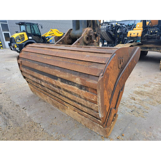 2016 هيونداي HX520L-45310393