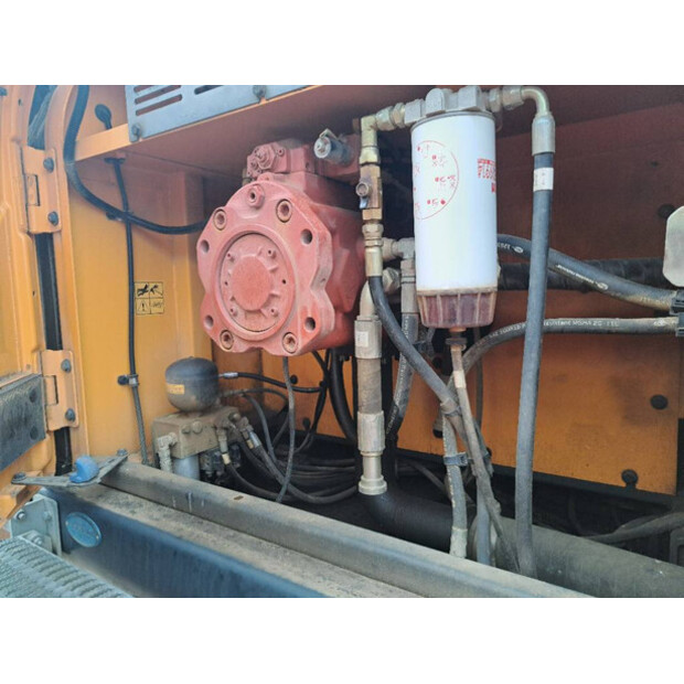 2016 هيونداي HX520L-45310403