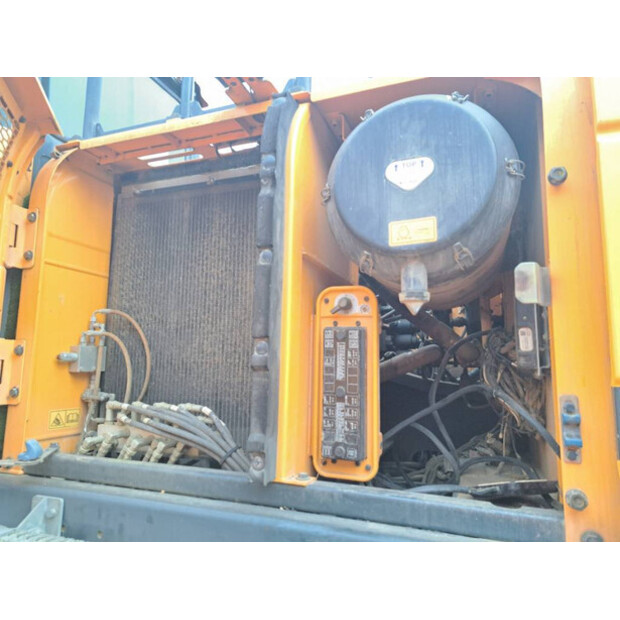 2016 هيونداي HX520L-45310405