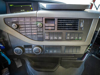 2018-volvo-fh460-1413310-45310427