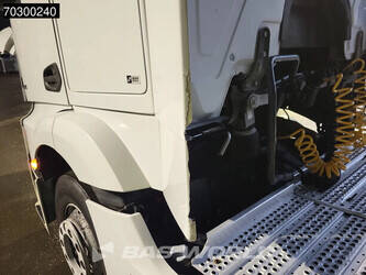 2018-mercedes-benz-actros-1845-1381729-45310515