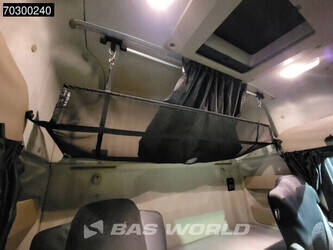 2018-mercedes-benz-actros-1845-1381729-45310524