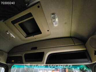 2018-mercedes-benz-actros-1845-1381729-45310525